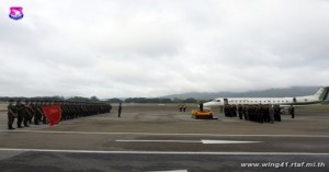 ผู้บังคับการกองบิน ๔๑ ให้การต้อนรับ ผู้ช่วยผู้บัญชาการทหารบก