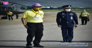 ผู้บังคับการกองบิน ๔๑ ให้การต้อนรับนายกรัฐมนตรี