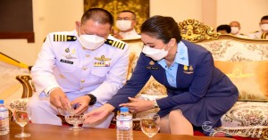 พิธีเจริญพระพุทธมนต์และพิธีถวายพระพรชัยมงคล พระบาทสมเด็จพระปรเมนทรรามาธิบดีศรีสินทรมหาวชิราลงกรณ พระวชิรเกล้าเจ้าอยู่หัว เนื่องในวันเฉลิมพระชนมพรรษา