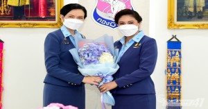 ผู้บัญชาการทหารอากาศ และนายกสมาคมแม่บ้านทหารอากาศ เยี่ยมอำลาเนื่องในวาระเกษียณอายุราชการ ณ กองบิน ๔๑